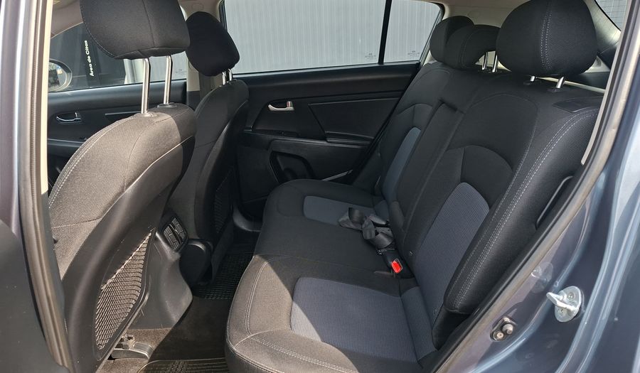 Kia Sportage 2.0 LX AUTO AC DAB Suv 2015