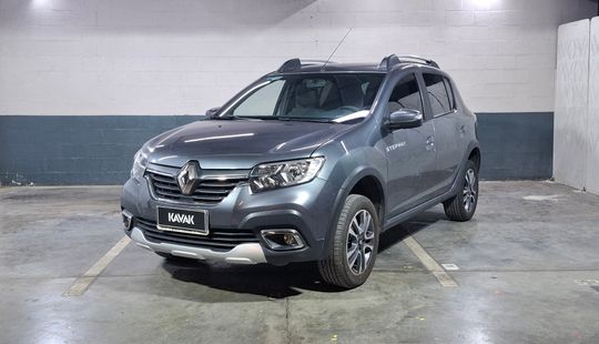 Renault • Sandero Stepway