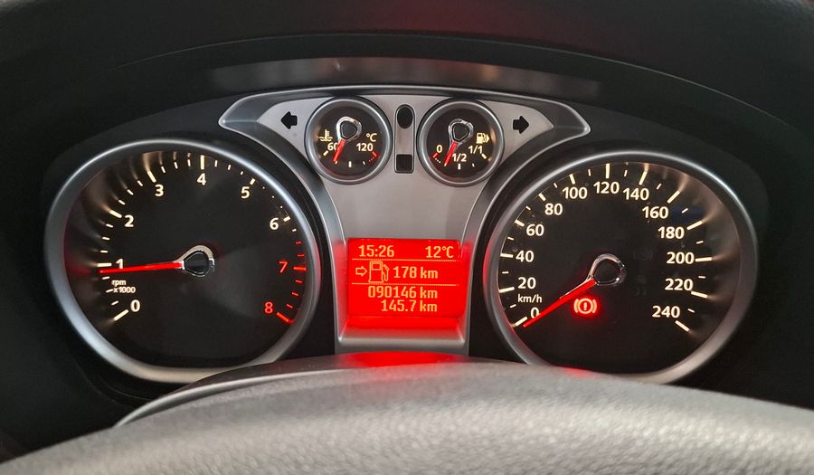 Ford Focus Ii 1.6 TREND Hatchback 2012
