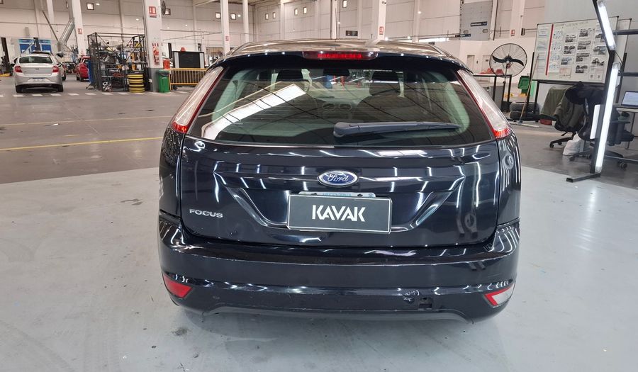 Ford Focus Ii 1.6 TREND Hatchback 2012