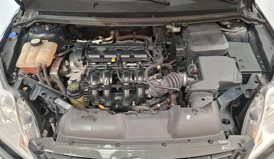 Ford Focus Ii 1.6 TREND Hatchback 2012