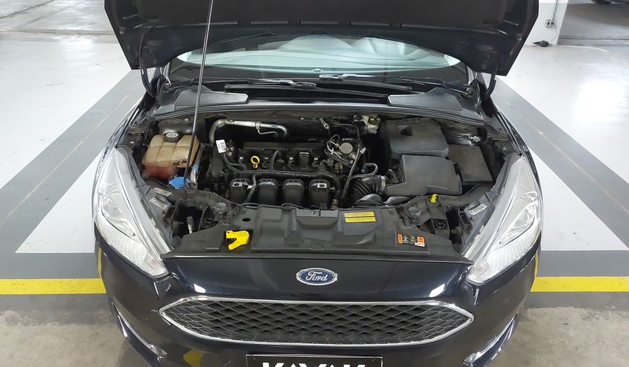 Ford Focus 2.0 SE AT Hatchback 2016
