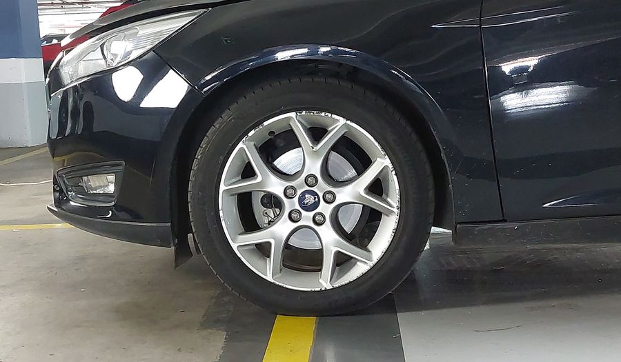 Ford Focus 2.0 SE AT Hatchback 2016