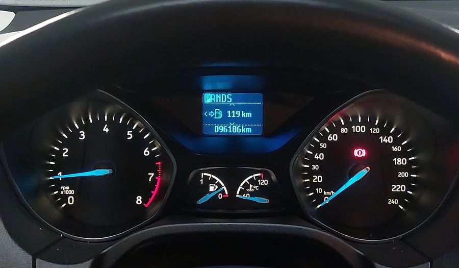 Ford Focus 2.0 SE AT Hatchback 2016
