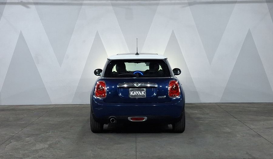 Mini Cooper 1.5 COOPER PEPPER Hatchback 2015