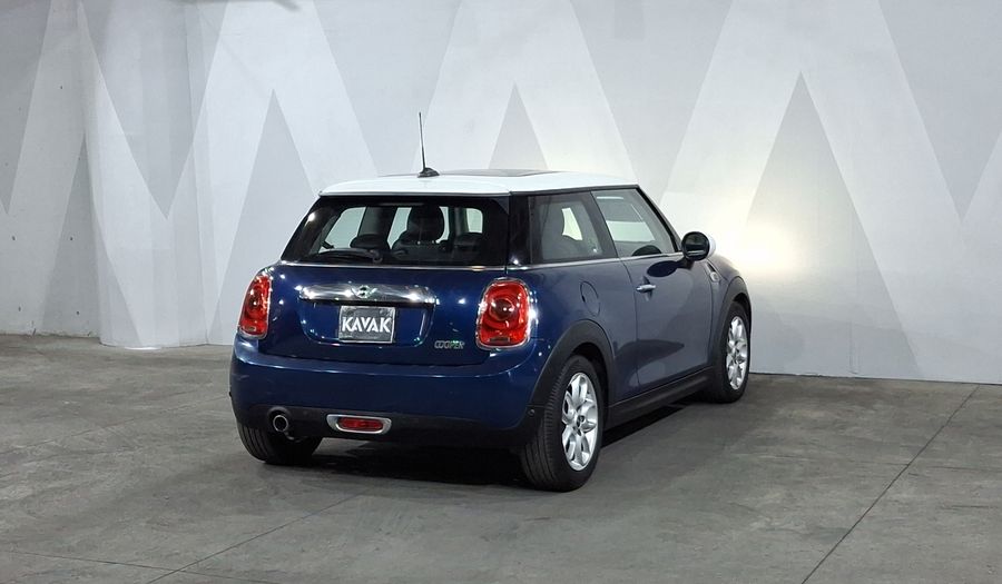Mini Cooper 1.5 COOPER PEPPER Hatchback 2015