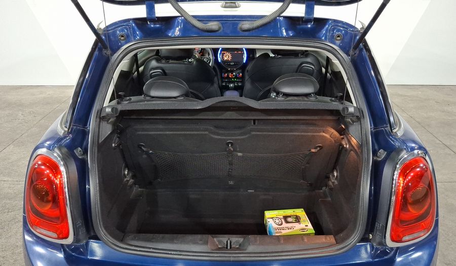 Mini Cooper 1.5 COOPER PEPPER Hatchback 2015