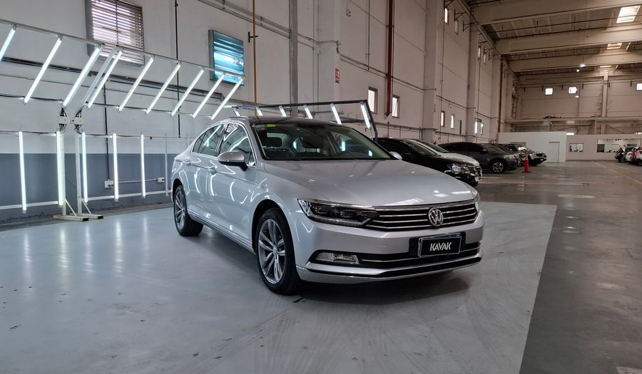 Volkswagen Passat 2.0 TSI DSG HIGHLINE Sedan 2018