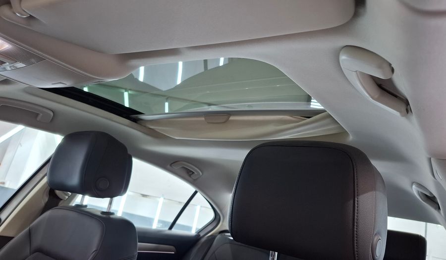 Volkswagen Passat 2.0 TSI DSG HIGHLINE Sedan 2018