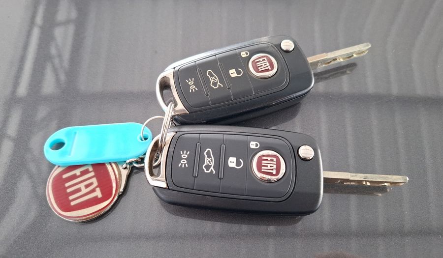 Fiat Cronos 1.3 DRIVE PACK CONECTIVIDAD Sedan 2020