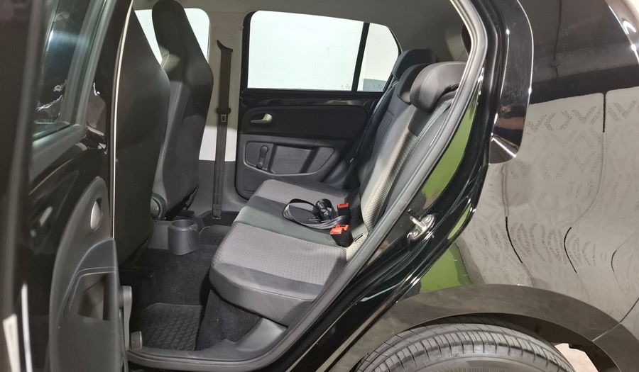 Volkswagen Up 1.0 MOVE UP Hatchback 2017