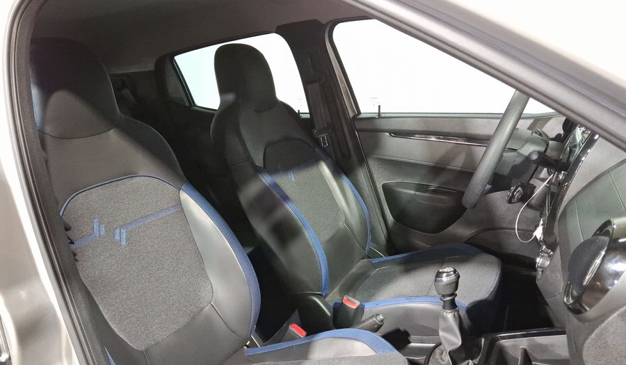 Renault Kwid 1.0 ICONIC Hatchback 2025