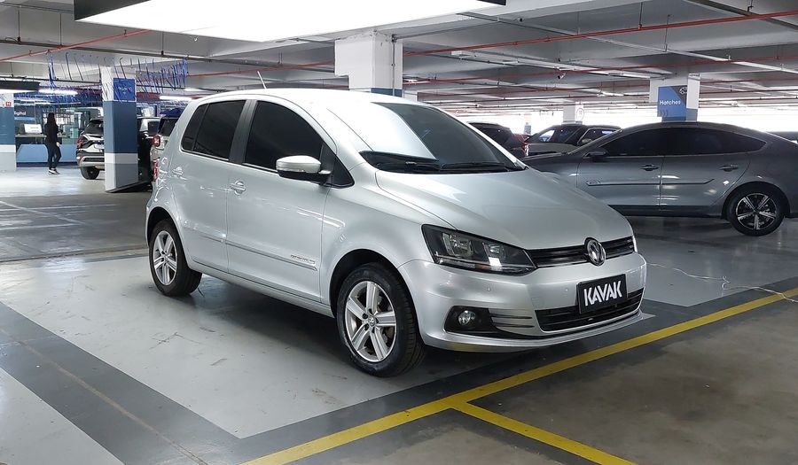 Volkswagen Fox 1.6 MSI TOTAL FLEX COMFORTLINE Hatchback 2015