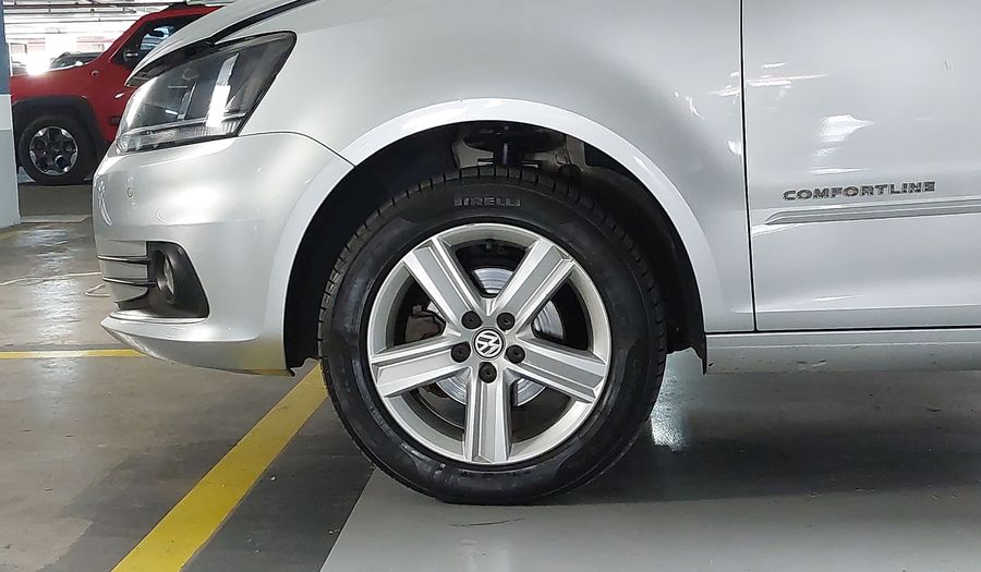 Volkswagen Fox 1.6 MSI TOTAL FLEX COMFORTLINE Hatchback 2015
