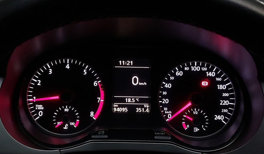 Volkswagen Fox 1.6 MSI TOTAL FLEX COMFORTLINE Hatchback 2015