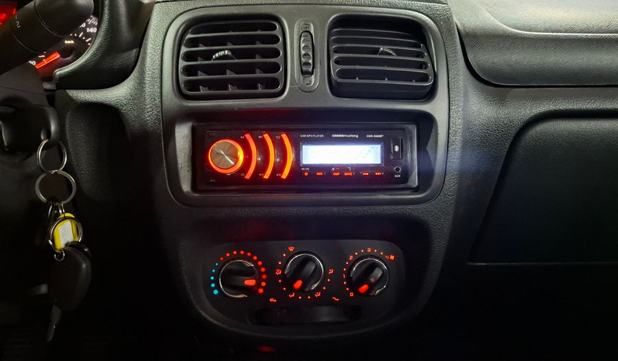 Renault Clio 1.1 CONFORT Hatchback 2016