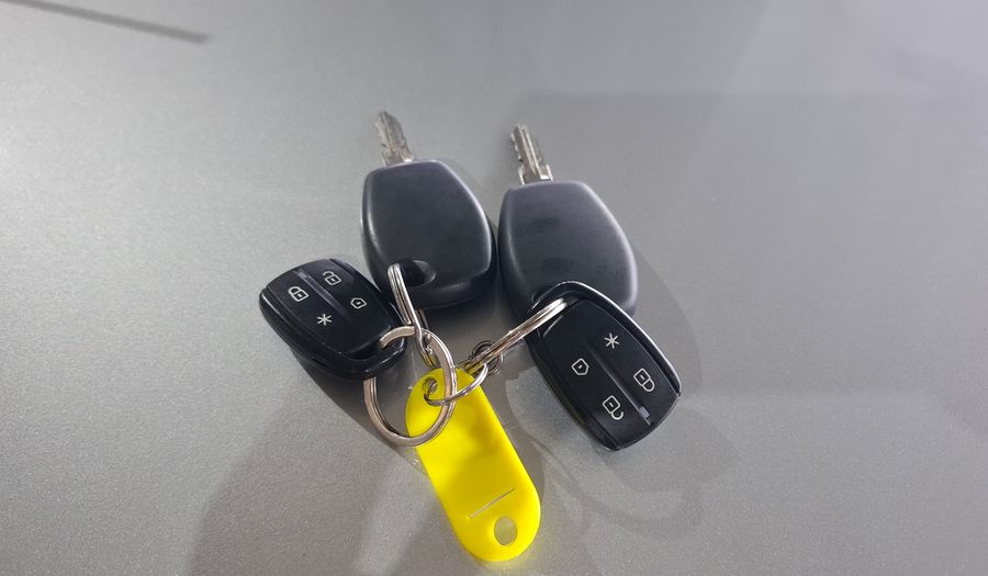 Renault Clio 1.1 CONFORT Hatchback 2016