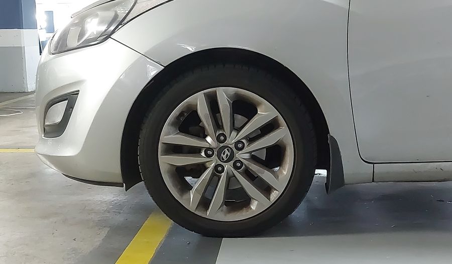 Hyundai I30 1.8 16V MPI AUTO BASICO+TETO Hatchback 2016