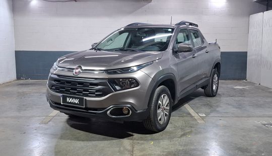 Fiat • Toro
