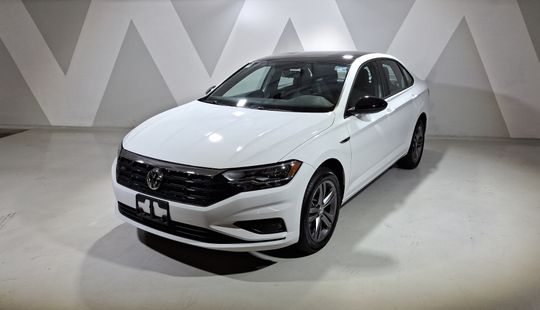Volkswagen • Jetta