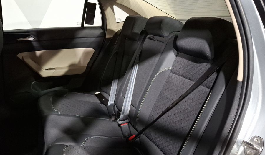 Volkswagen Virtus 1.6 COMFORTLINE AUTO Sedan 2023