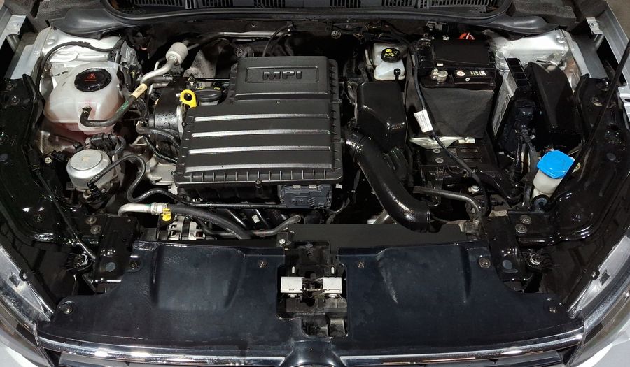 Volkswagen Virtus 1.6 COMFORTLINE AUTO Sedan 2023