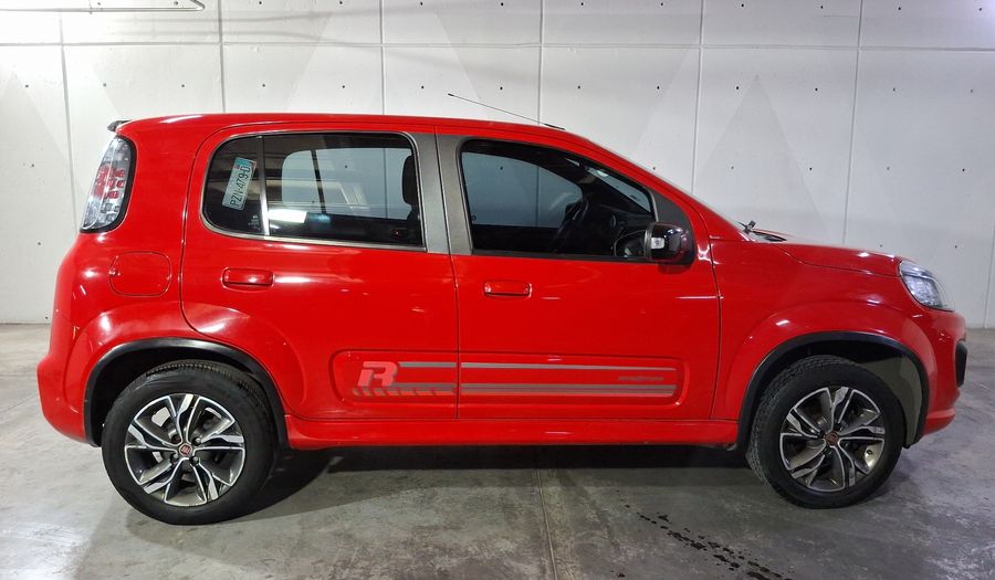 Fiat Uno 1.4 SPORTING PANTALLA Hatchback 2020