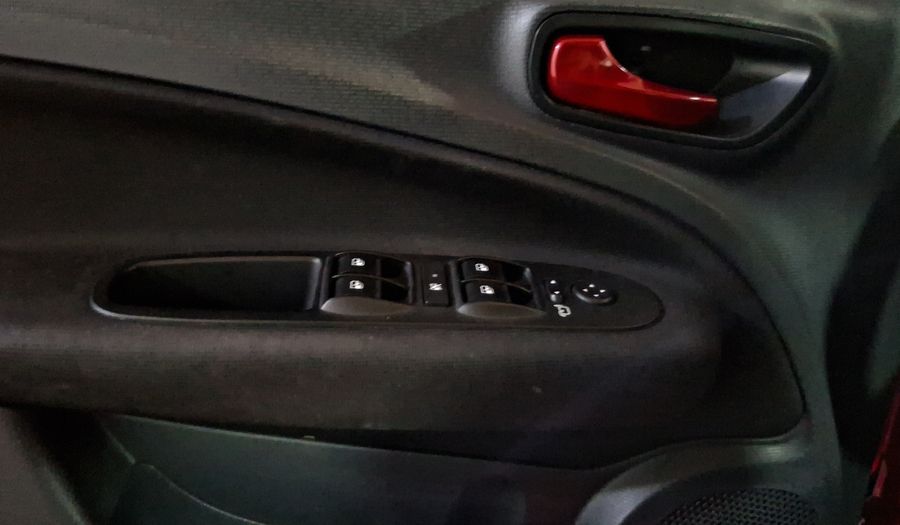 Fiat Uno 1.4 SPORTING PANTALLA Hatchback 2020