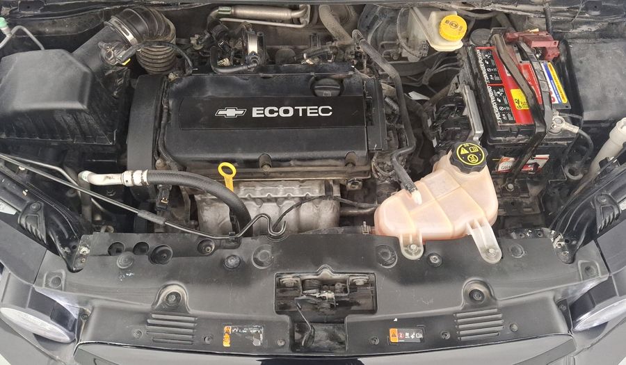 Chevrolet Sonic 1.6 MT J LT Hatchback 2016