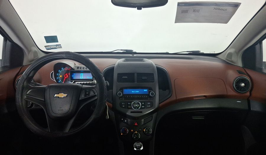 Chevrolet Sonic 1.6 MT J LT Hatchback 2016