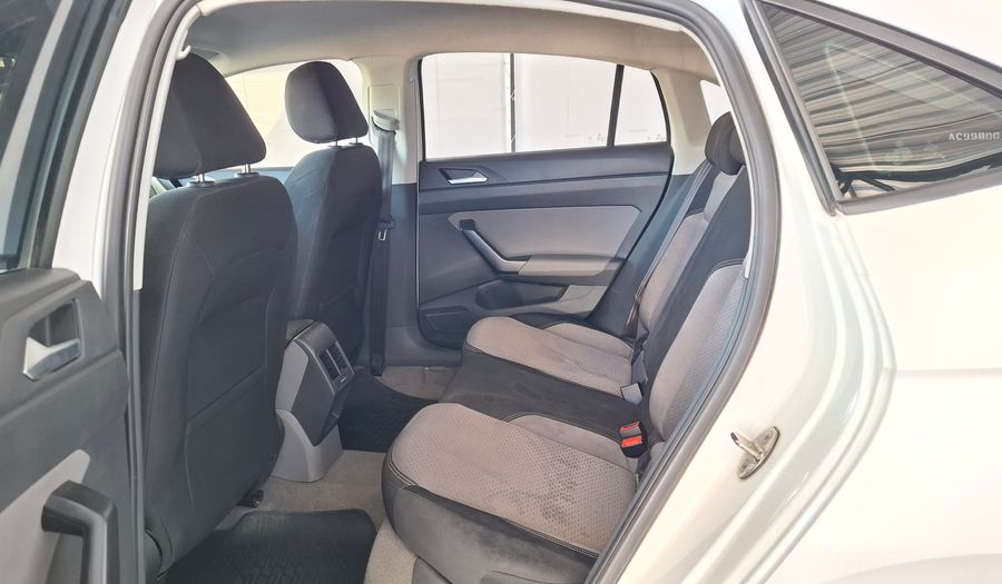 Volkswagen Virtus 1.6 MSI HIGHLINE Sedan 2018