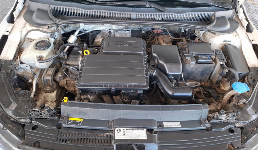 Volkswagen Virtus 1.6 MSI HIGHLINE Sedan 2018