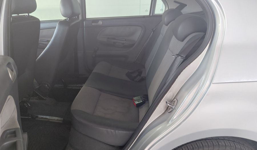 Volkswagen Voyage 1.6 COMFORTLINE Sedan 2011