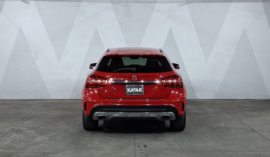 Mercedes Benz Clase Gla 2.0 GLA 250 SPORT DCT Suv 2020