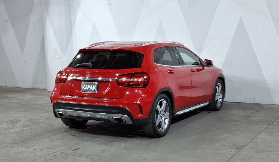 Mercedes Benz Clase Gla 2.0 GLA 250 SPORT DCT Suv 2020