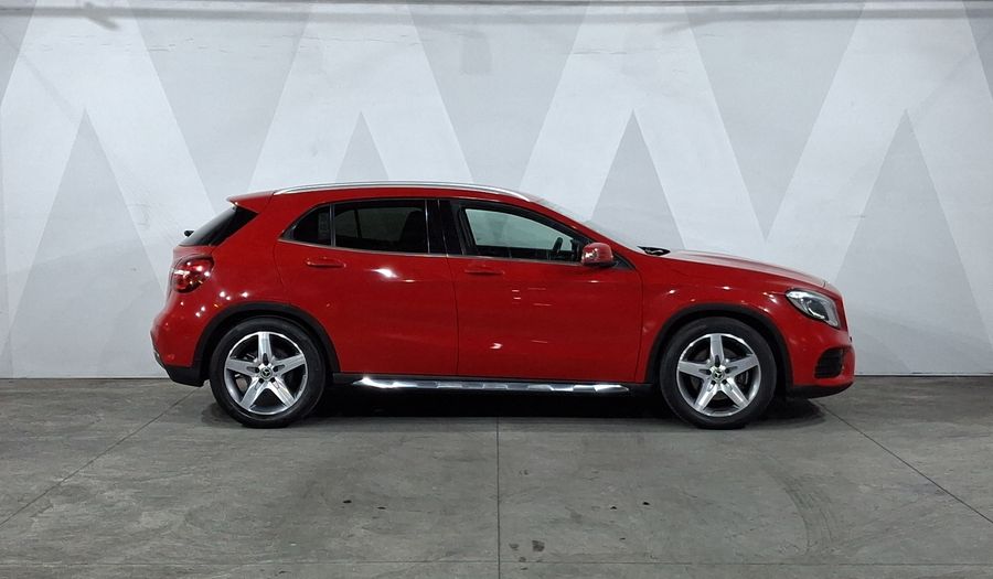 Mercedes Benz Clase Gla 2.0 GLA 250 SPORT DCT Suv 2020