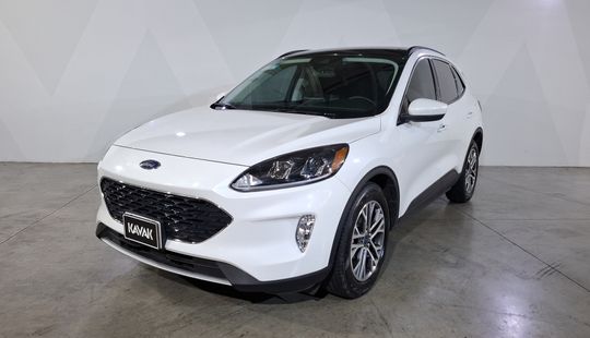 Ford • Escape