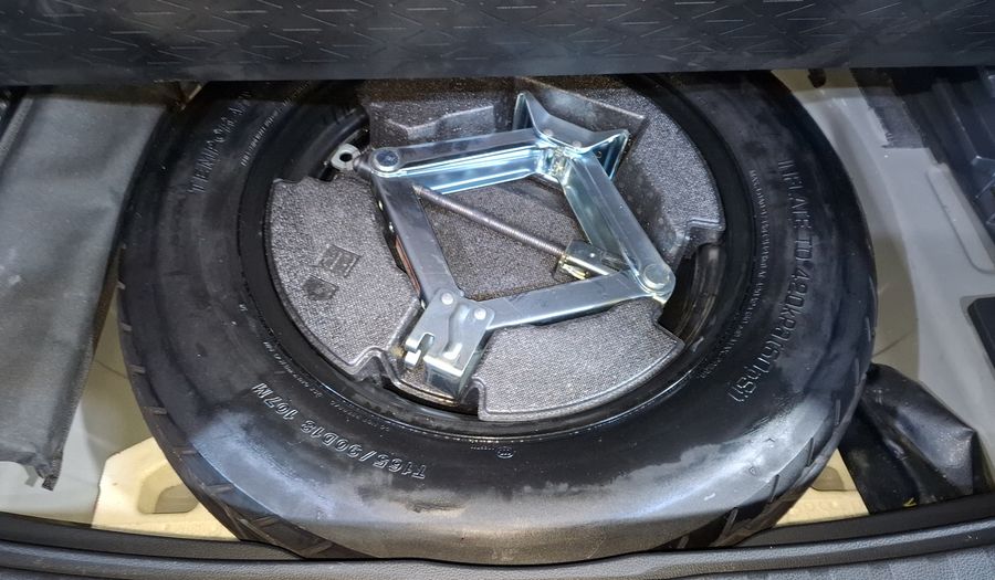 Toyota Rav4 2.5 ADVENTURE 4WD AUTO Suv 2020