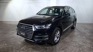 Audi • Q7