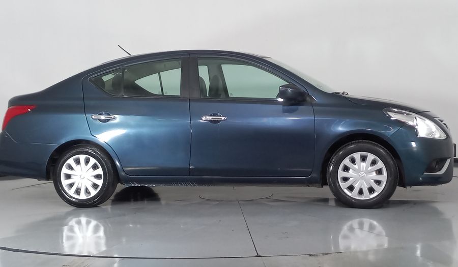 Nissan Versa 1.6 EXCLUSIVE TA AC Sedan 2015