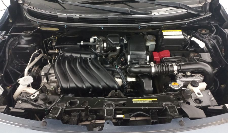 Nissan Versa 1.6 EXCLUSIVE TA AC Sedan 2015