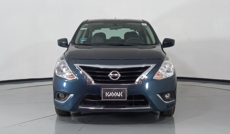 Nissan Versa 1.6 EXCLUSIVE TA AC Sedan 2015