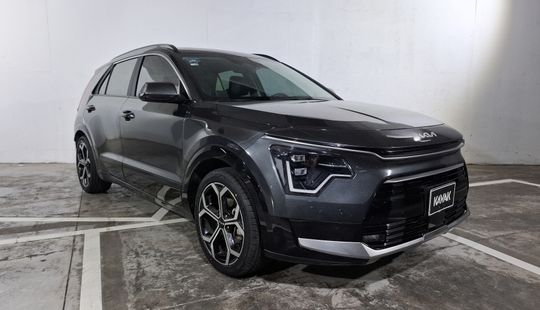 Kia • Niro