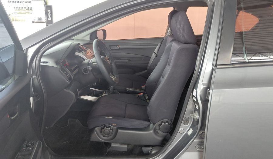 Honda City 1.5 LX MT Sedan 2012