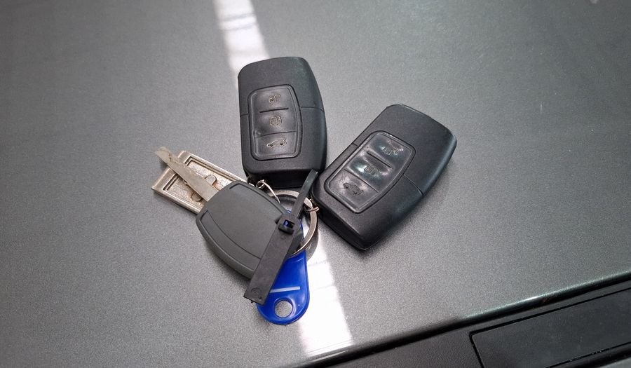 Ford Focus Ii 2.0 GHIA AUTO Hatchback 2013