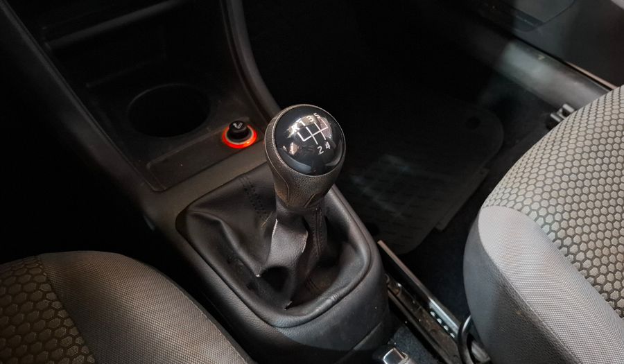 Volkswagen Up 1.0 MOVE UP Hatchback 2015