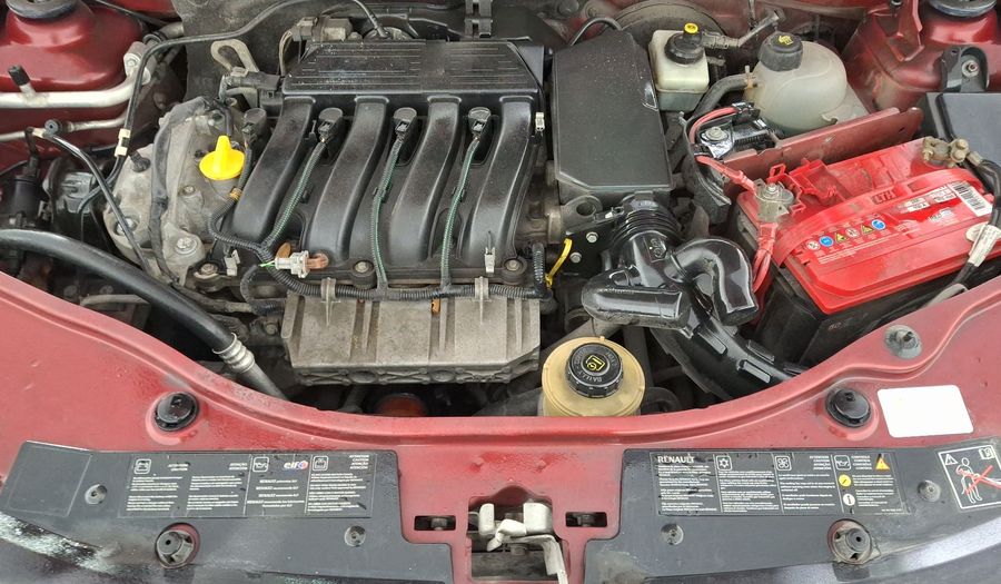 Renault Duster 2.0 DYNAMIQUE MEDIA NAV AT Suv 2015