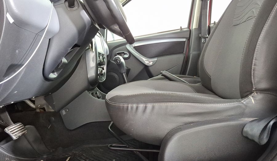 Renault Duster 2.0 DYNAMIQUE MEDIA NAV AT Suv 2015