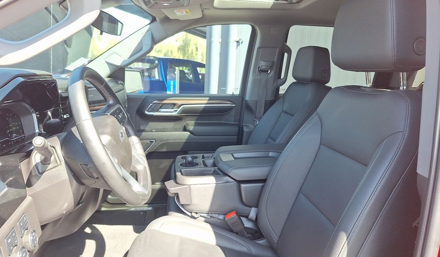 Chevrolet Silverado 5.3 AUTO LT TRAIL BOSS DC 4WD R Pickup 2025