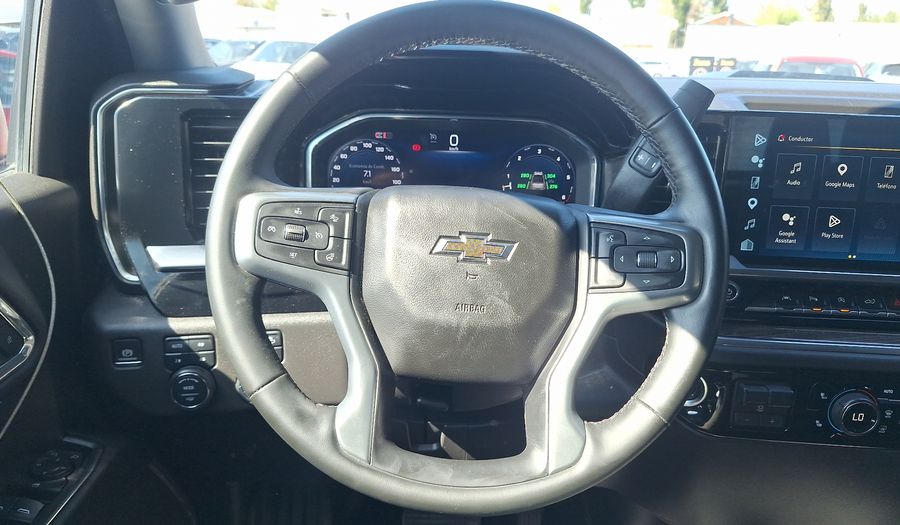 Chevrolet Silverado 5.3 AUTO LT TRAIL BOSS DC 4WD R Pickup 2025